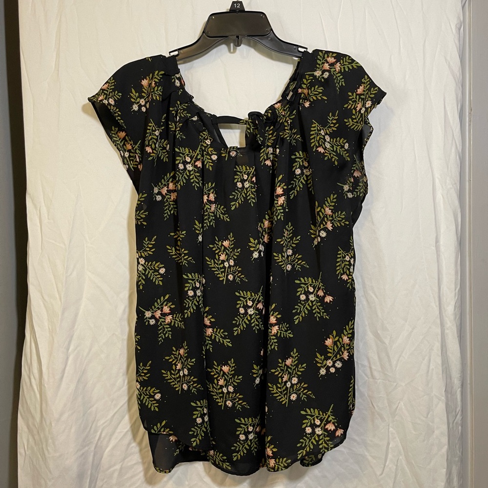 LC Lauren Conrad Floral Blouse